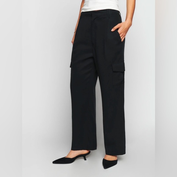 NWT Reformation Straight Leg Cargo Pants - Picture 2 of 4